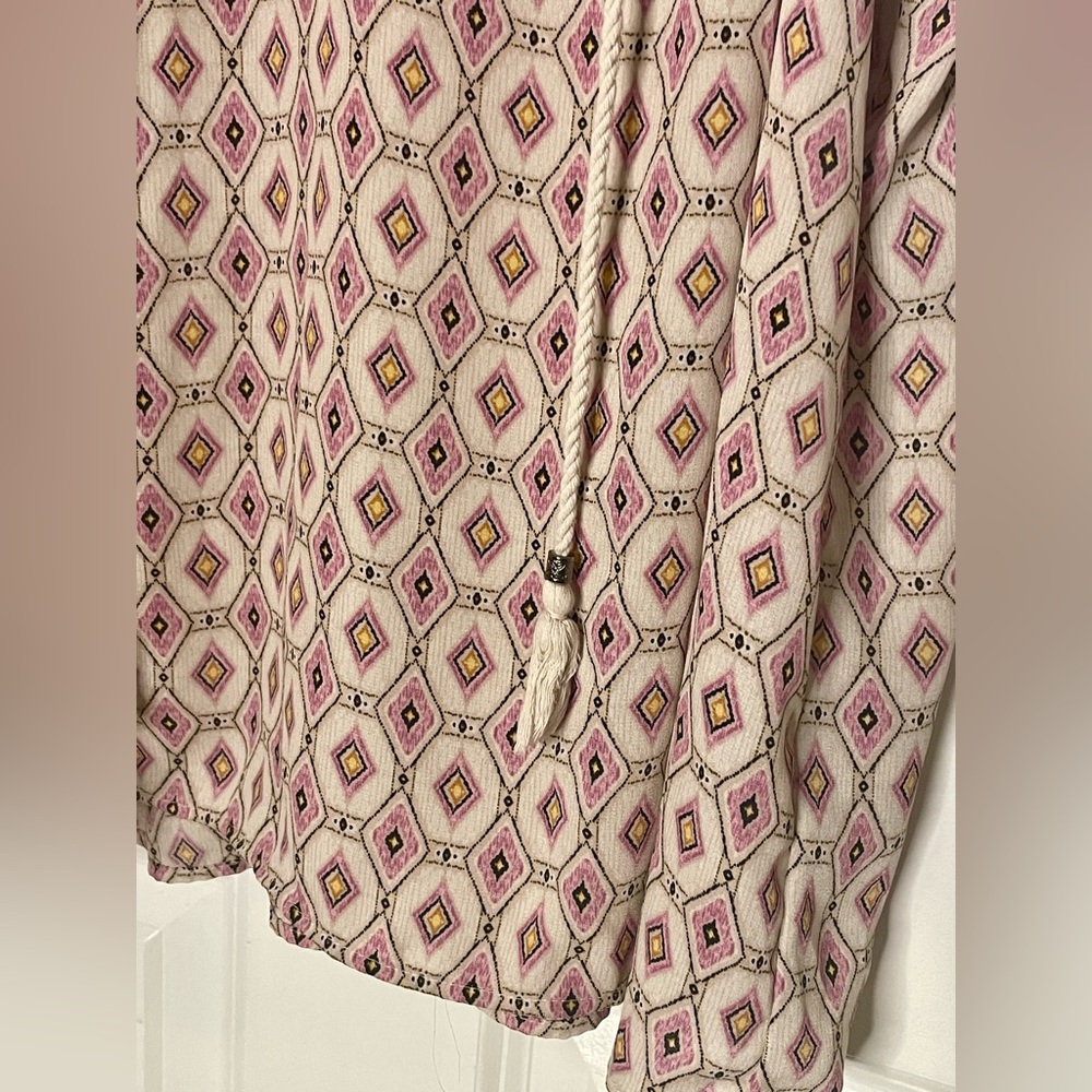 DR2 by Daniel Rainn Boho Peasant Blouse Women’s XL Pink Geometric Tassel Top - Picture 4 of 8